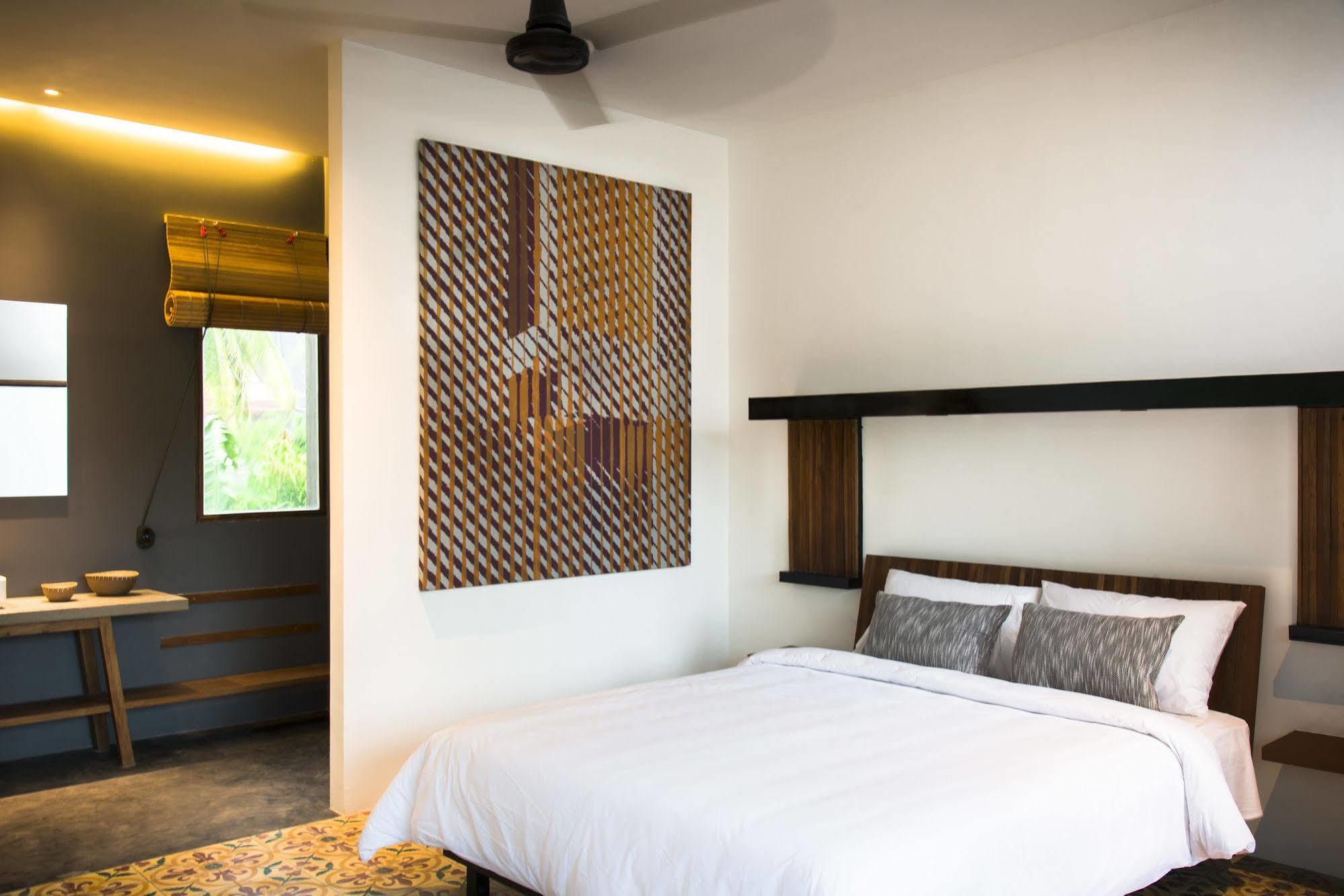 Pages Rooms Hotel Siem Reap Esterno foto
